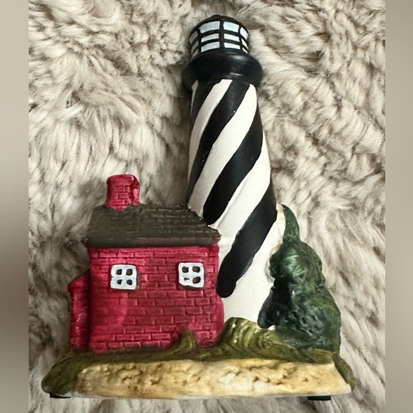 Cape Hatteras Lighthouse Souvenir - Picture 2 of 10